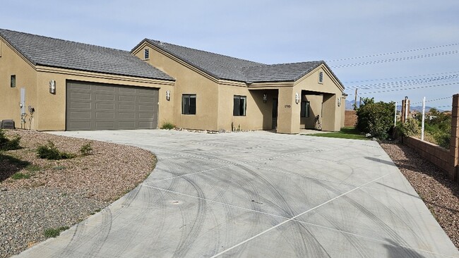 property at 1795 E Moonflower Ln