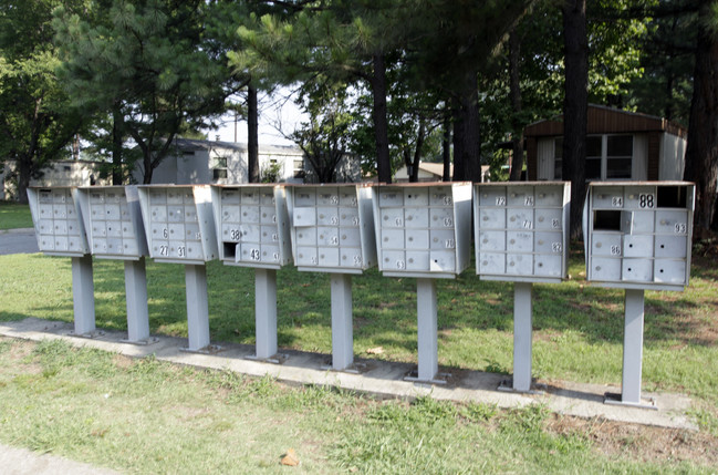 Bethany East Park in North Little Rock, AR - Building Photo - Building Photo