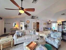 2507 Embers Pkwy W in Cape Coral, FL - Building Photo