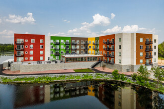 Scholfield Mill Apartments in Schofield, WI - Foto de edificio - Building Photo