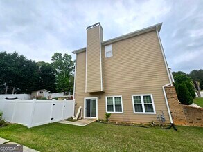 4335 Rosestone Ct in Douglasville, GA - Building Photo - Building Photo