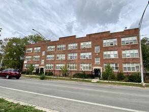 600 E Marquette Rd in Chicago, IL - Building Photo - Building Photo