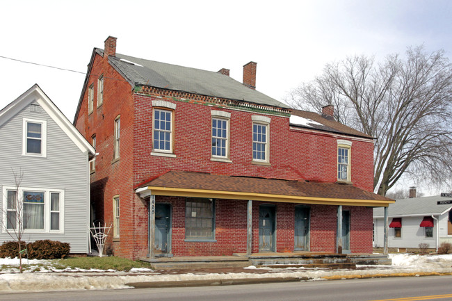 1425 N 2nd St in St. Charles, MO - Building Photo - Building Photo