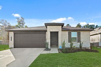 210 Bella Wy in Pinehurst, TX - Building Photo - Building Photo