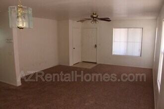 6605 S 18th Dr in Phoenix, AZ - Building Photo - Building Photo