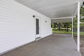 906 Chula Dr in Hazelwood, MO - Building Photo - Building Photo