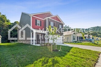 400 Arrowhead Dr in Johnson City, TN - Building Photo - Building Photo