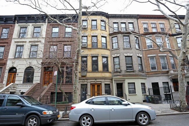 131 W 88th St in New York, NY - Building Photo - Building Photo