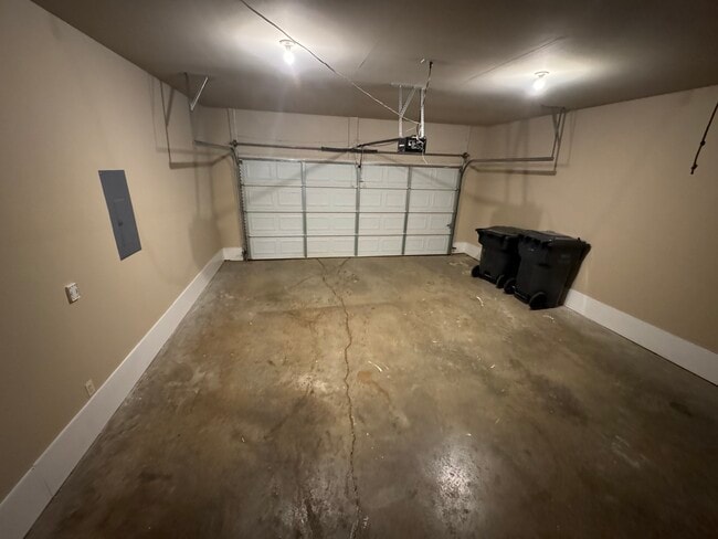 140 Charlton Ln in Calera, AL - Building Photo - Building Photo