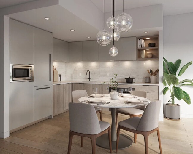 755 Harbourside Dr in North Vancouver, BC - Building Photo - Building Photo