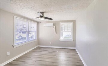 3631 Washington St in College Park, GA - Building Photo - Building Photo