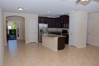 3724 Crofton Court in Ft. Myers, FL - Building Photo - Building Photo