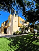 2284 Dunlop St, Unit 2287-11 in San Diego, CA - Building Photo