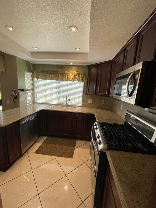 6336 Kimmy Ct in San Diego, CA - Building Photo