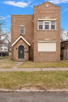 1301 Pennsylvania St, Unit 3 in Gary, IN - Building Photo
