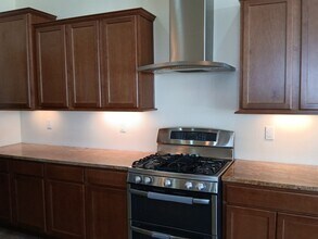 1317 20th Ave SE in Rio Rancho, NM - Building Photo - Building Photo