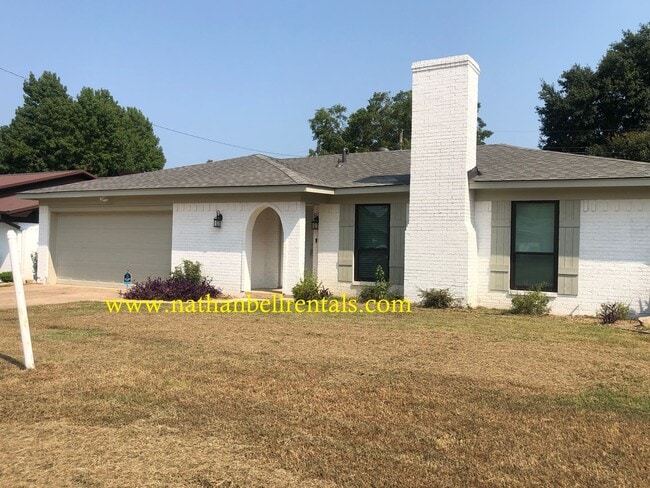property at 3465 Fargo Dr
