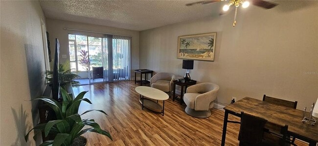 3121 Mission Grove Dr in Palm Harbor, FL - Building Photo - Building Photo