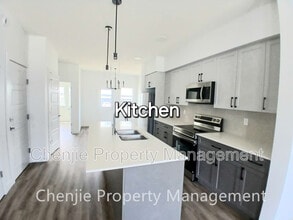 4659-4177 177 Ave NW in Edmonton, AB - Building Photo - Building Photo