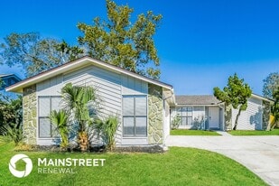 2194 George Wythe Rd in Orange Park, FL - Building Photo