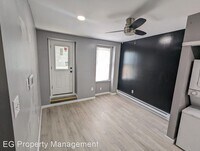 883 N Preston St photo'