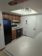 9 Edgewater Estates, Unit 9 Edgewater in Plattsburgh, NY - Building Photo - Building Photo