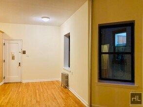 GRAND STREET, Unit 2B in New York, NY - Foto de edificio - Building Photo