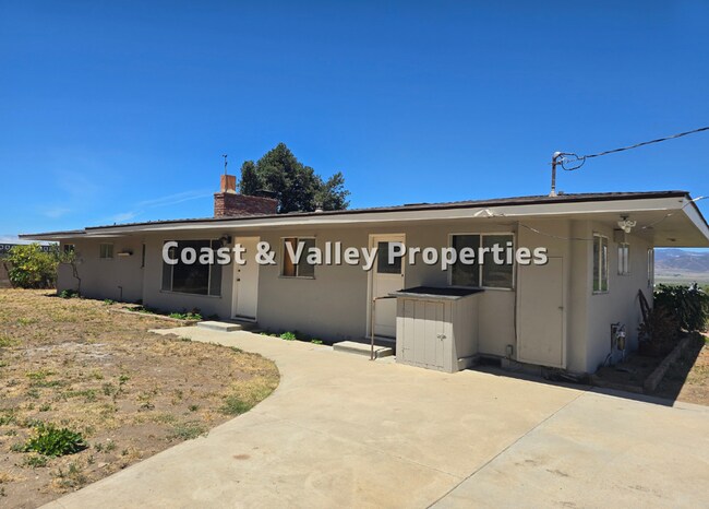 1296 River Rd in Salinas, CA - Building Photo - Building Photo