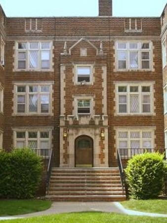 Ashwood Courts in Cleveland, OH - Foto de edificio - Building Photo