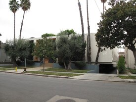 851 Magnolia Ave Apartments