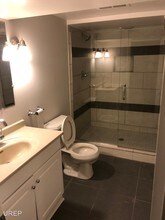 2652 N Marshfield Ave-Unit -unit 1F in Chicago, IL - Building Photo - Building Photo