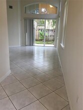 11244 NW 54th Terrace in Doral, FL - Building Photo - Building Photo