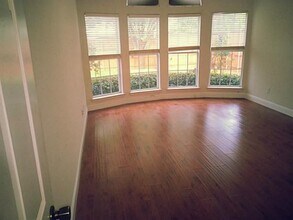 3106 Kingsbury Dr in Richardson, TX - Building Photo - Building Photo