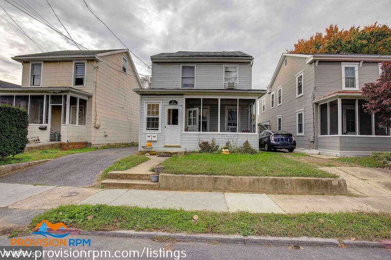 15 N Brewer Ave in Annapolis, MD - Foto de edificio