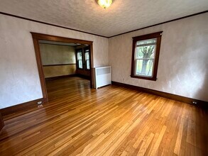 206 School St in Watertown, MA - Building Photo - Building Photo