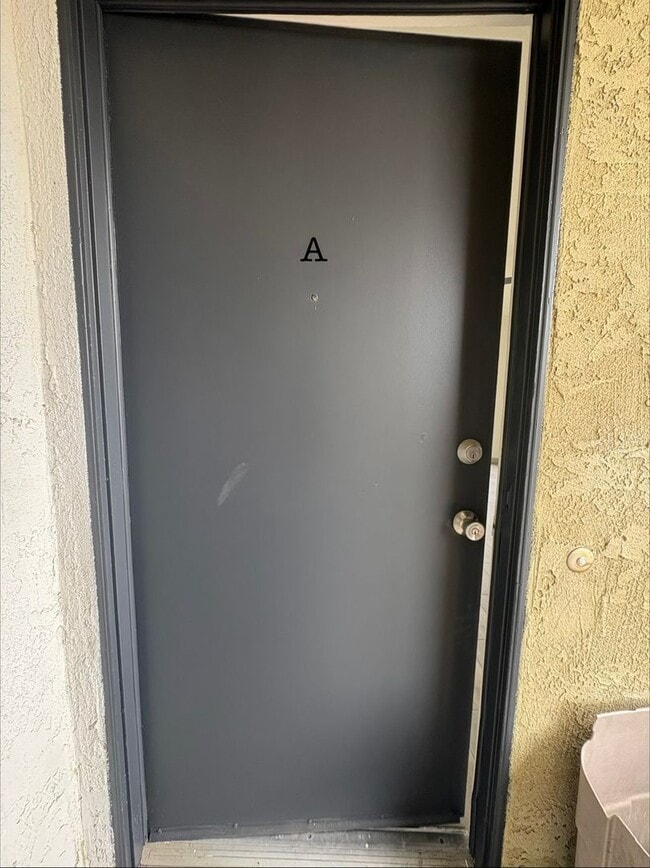 1951 N Ventura Rd in Oxnard, CA - Building Photo - Building Photo