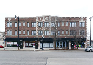 5843-5853 W Madison St in Chicago, IL - Building Photo - Building Photo