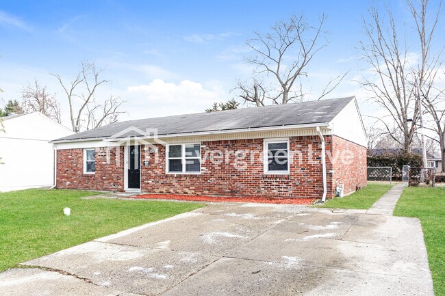 3823 Alsace Pl in Indianapolis, IN - Building Photo - Building Photo