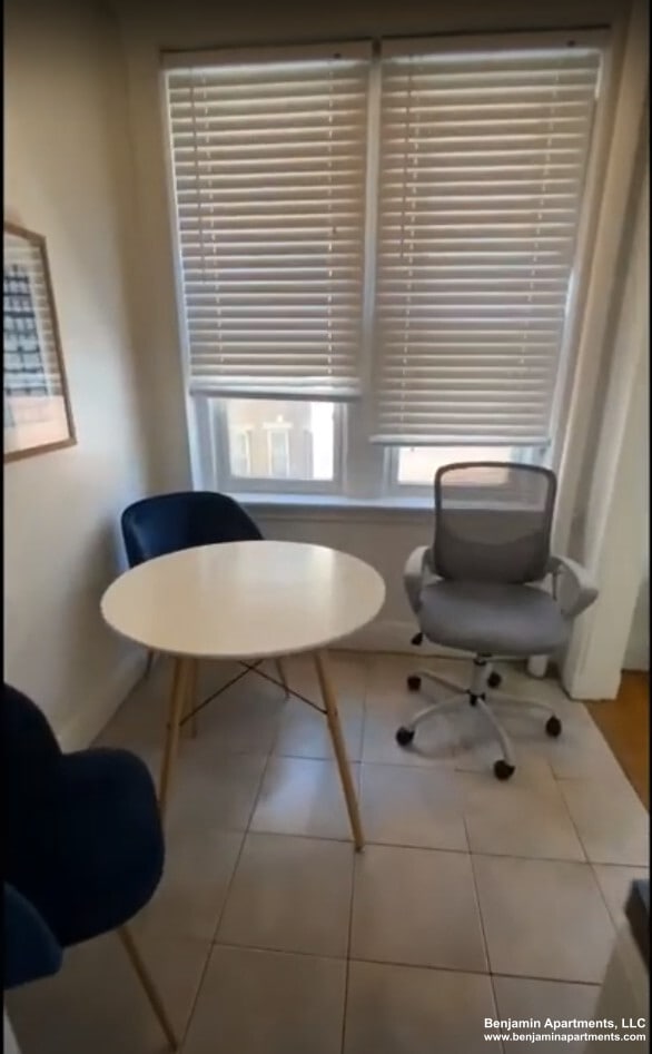 121 Park Dr, Unit 15 in Boston, MA - Building Photo - Building Photo