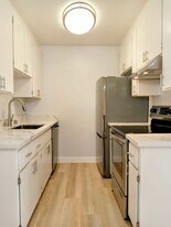 5332 Monterey Rd in San Jose, CA - Building Photo