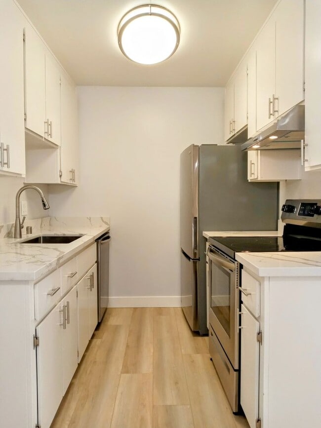 property at 5332 Monterey Rd