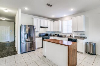 7908 Hereland Trail in Fort Worth, TX - Building Photo - Building Photo