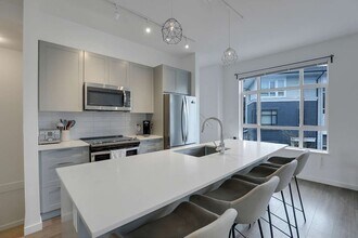 16433 Watson Dr in Surrey, BC - Building Photo - Building Photo