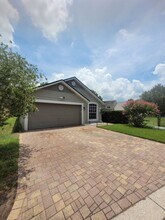 1452 Creekside Cir in Winter Springs, FL - Building Photo - Building Photo