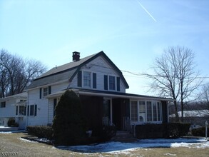 43 Old Ledgewood Rd in Mt. Olive, NJ - Building Photo - Building Photo