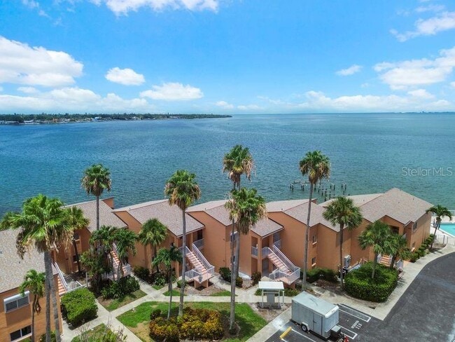 property at 7400 Sunshine Skyway Ln S