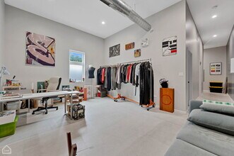 1921 S Jefferson St in Chicago, IL - Foto de edificio - Building Photo