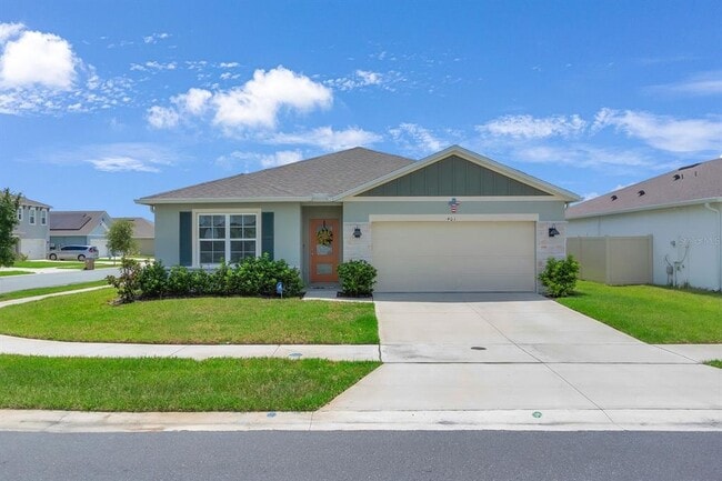 property at 401 Chayne Pl