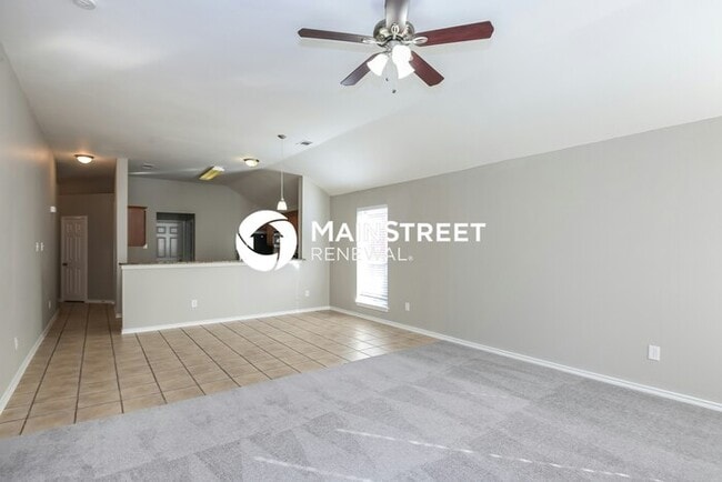 7928 Hill Country Ln in Dallas, TX - Building Photo - Building Photo
