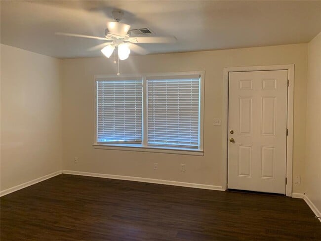 3402 Classen Blvd in Norman, OK - Building Photo - Building Photo